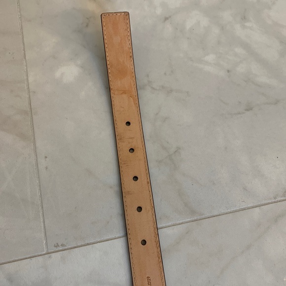 Louis Vuitton belt - Picture 10 of 13